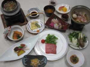 夕食膳サンプル